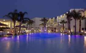 DubaiVillage
